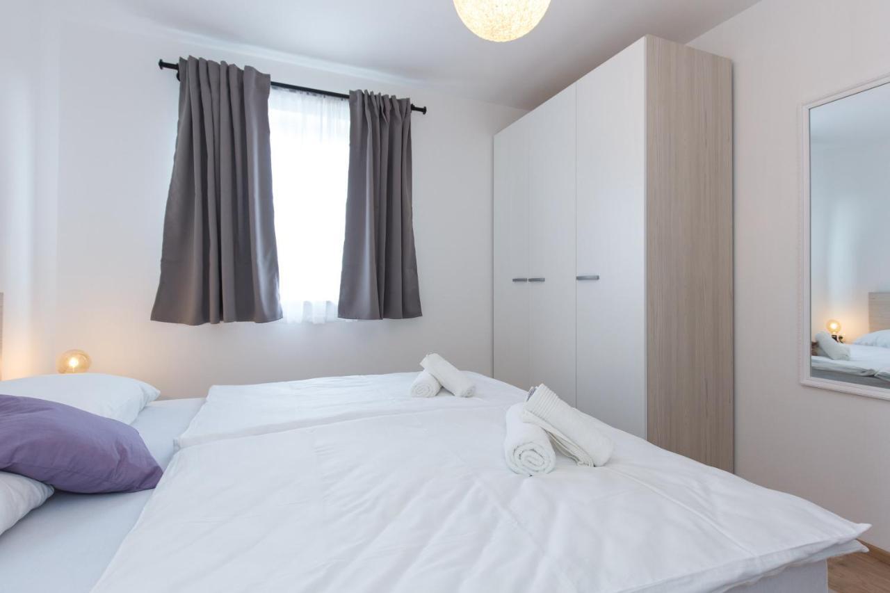 Apartments Kiara Punat Dış mekan fotoğraf